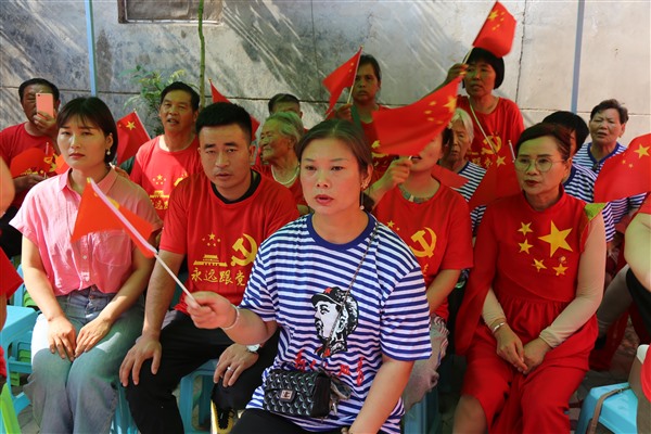 兰考群众举办庆祝中国共产党成立100周年文艺演出