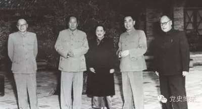 张闻天：从反对毛泽东到拥护毛泽东